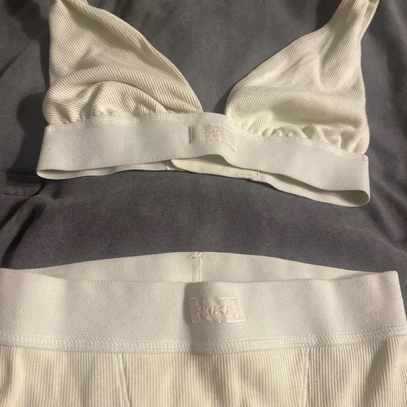 Skims set - Picture 2 of 4